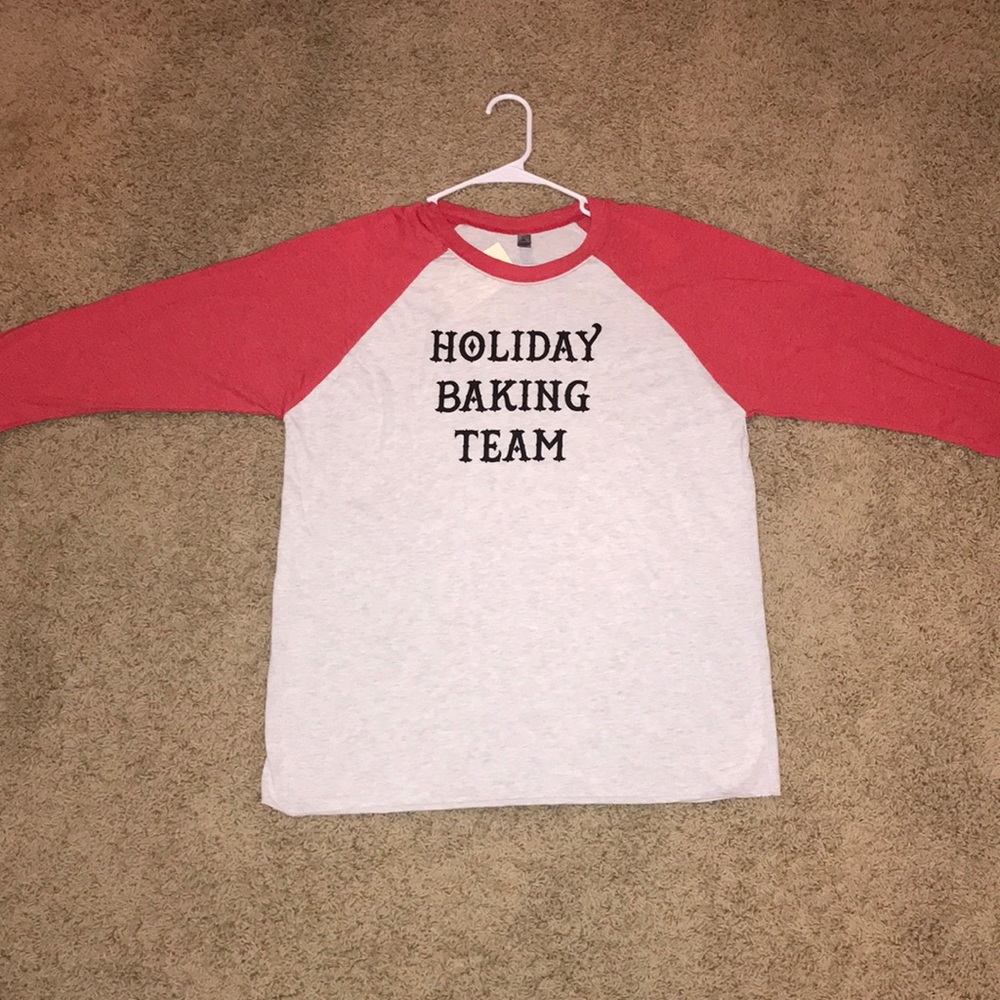 NWT Holiday Baking Team raglan